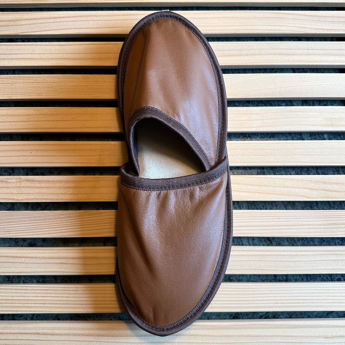 Usnjeni sobni copati 41-42