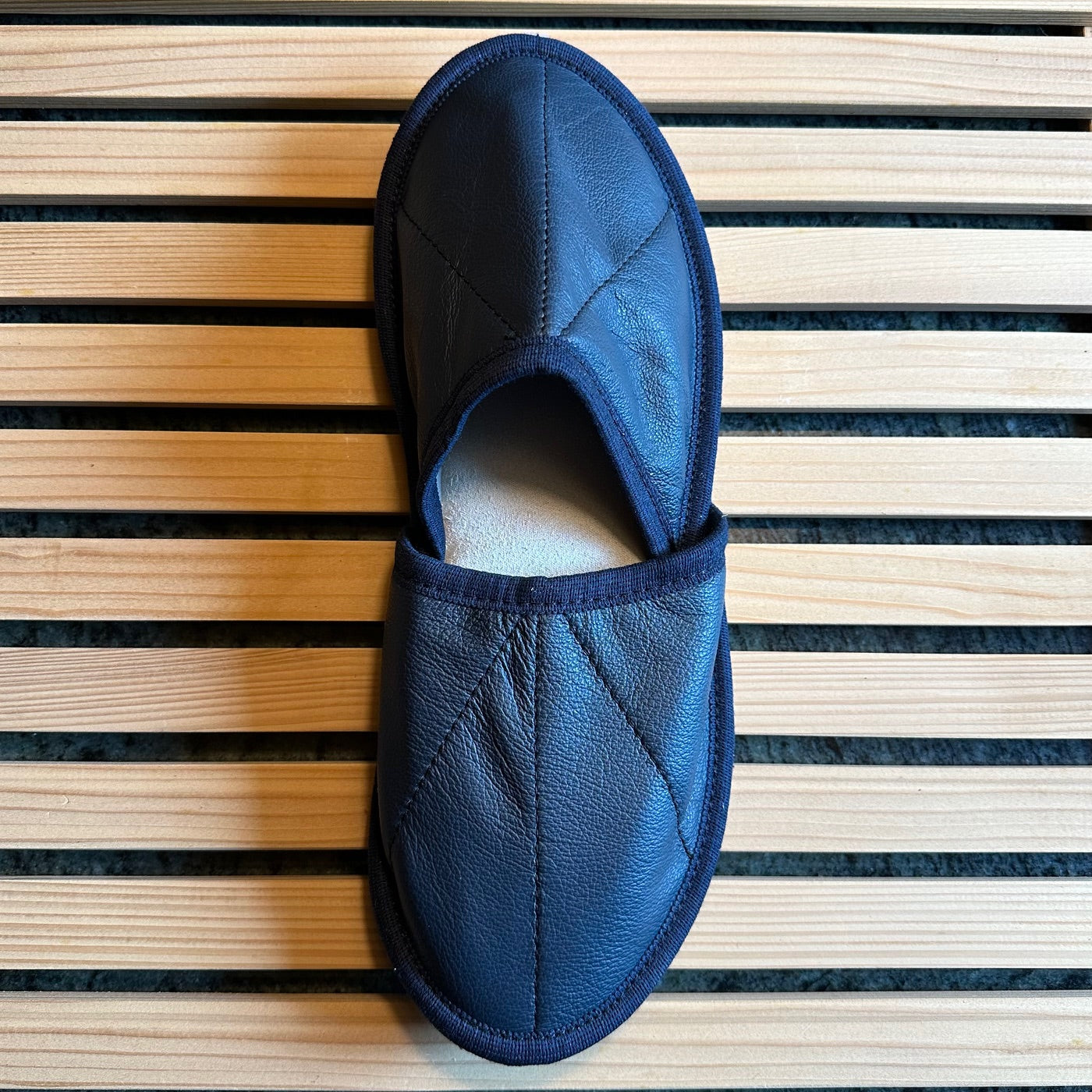 Usnjeni sobni copati 41-42